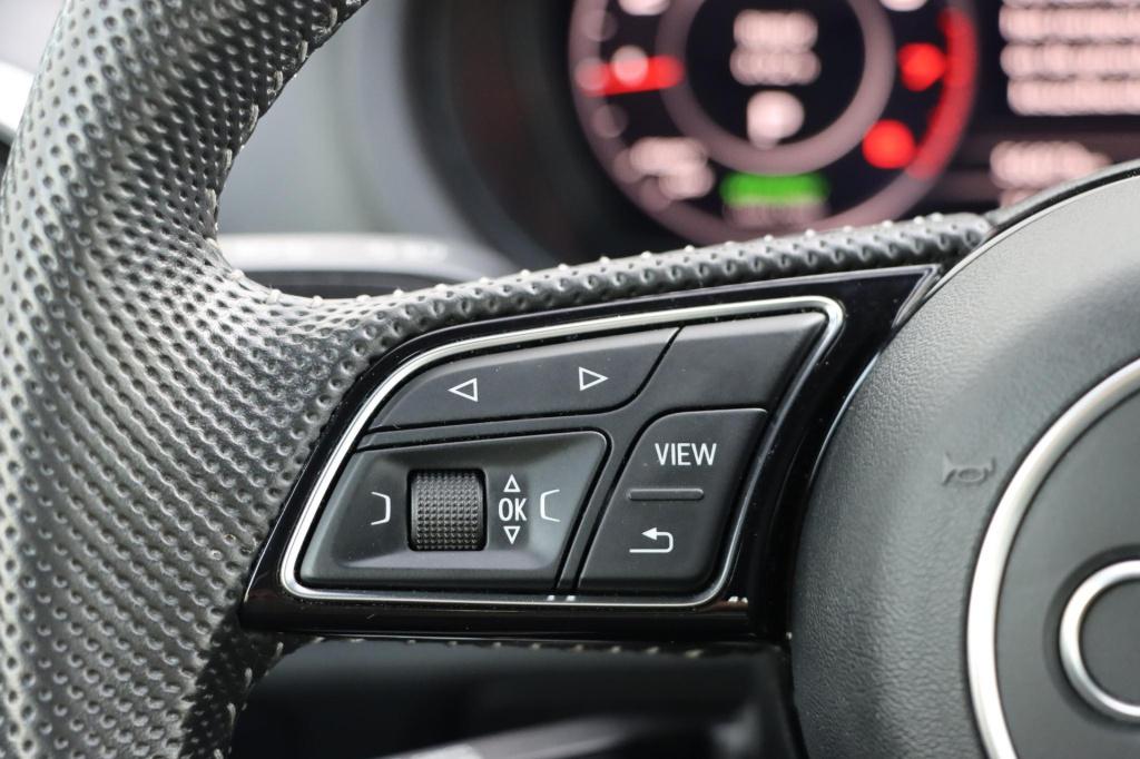 Audi A3 sportback 35 tfsi 150pk s tronic advance sport s-line