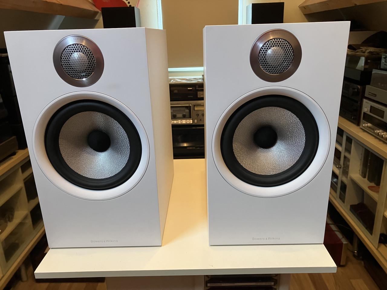 Bowers & Wilkins 606 S2 Anniversary Edition wit nieuwstaat garantie