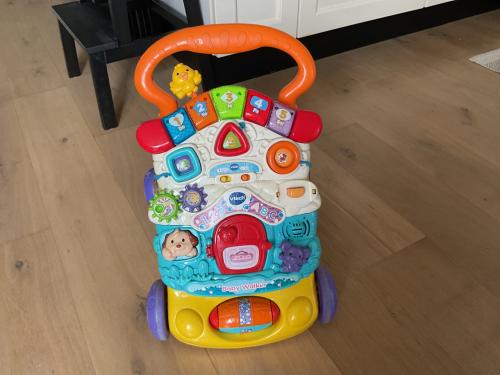 V-tech loopkar (baby walker)