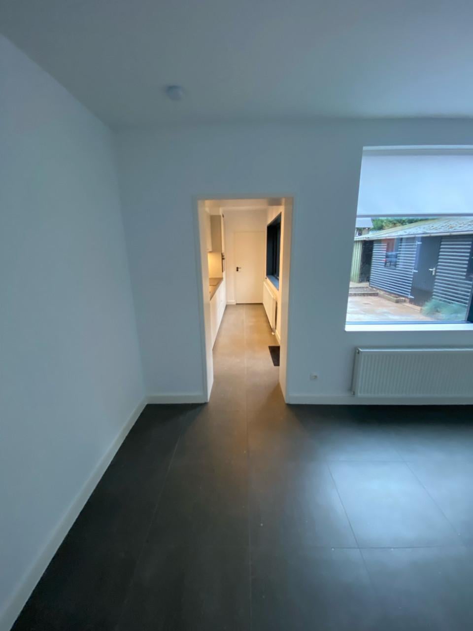 Ruime woning met 4 slaapkamers en zonnige tuin vanaf 1 mei – €1150 p/m