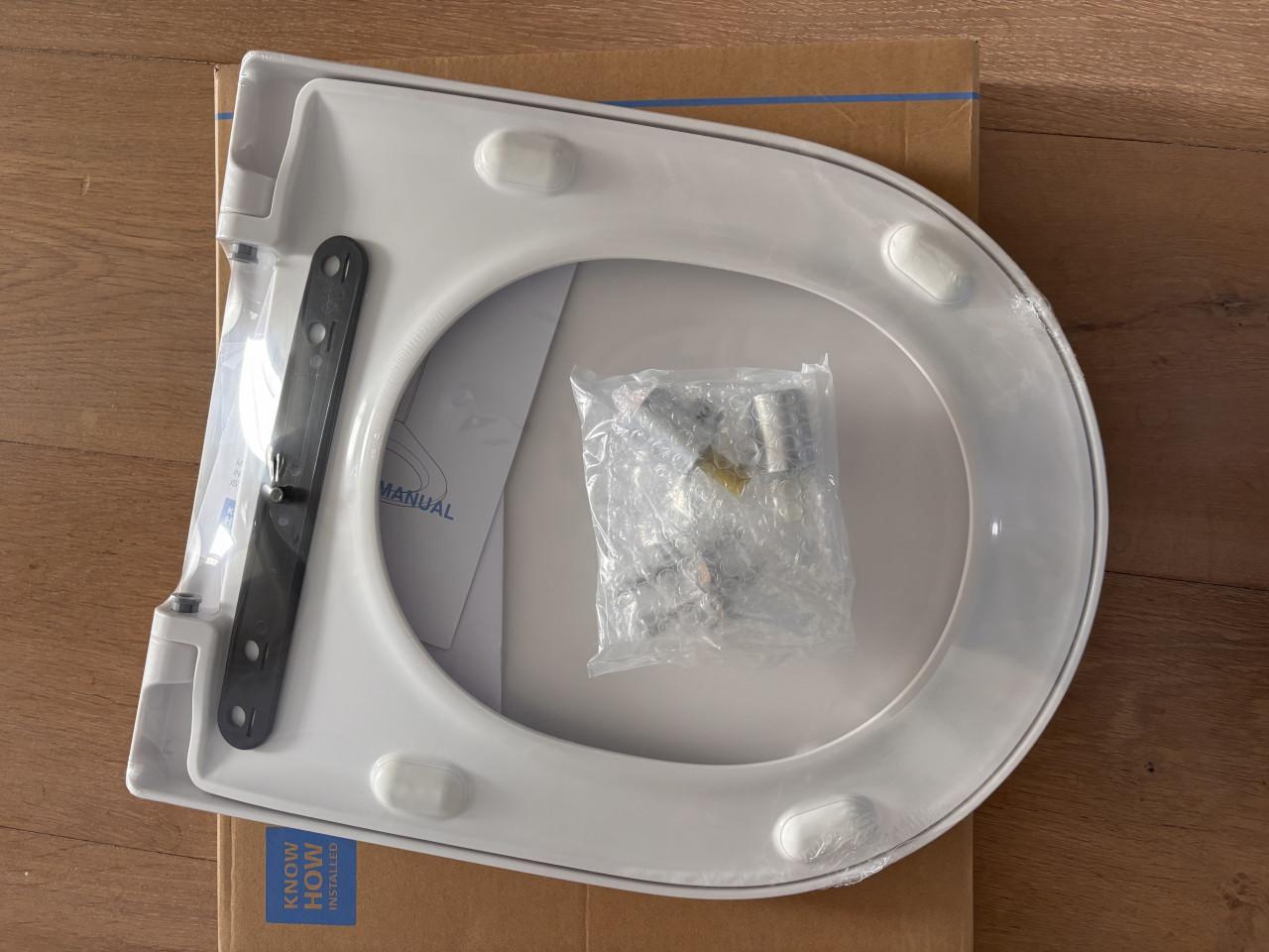 Geberit softclose toiletbril nieuw