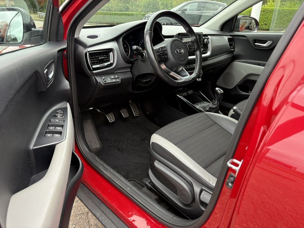 Kia Stonic 1.0 t-gdi exec.line