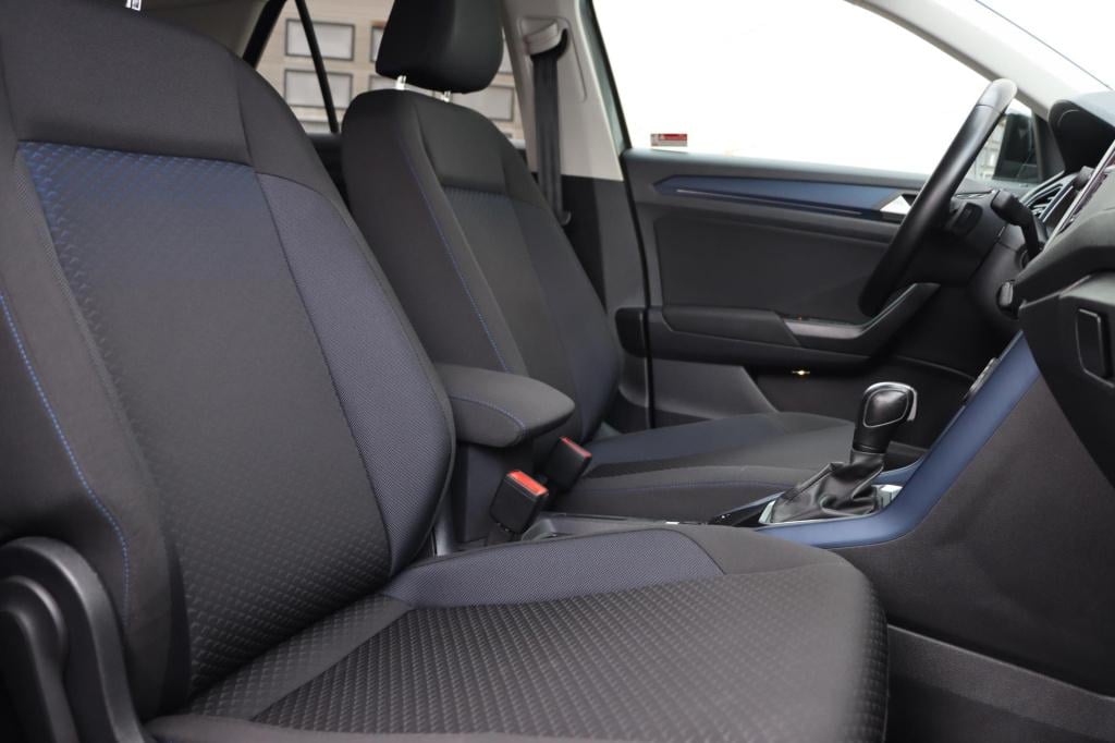 Volkswagen T-roc 1.5 tsi sport dsg7 150pk | side assist | camera | stoelver