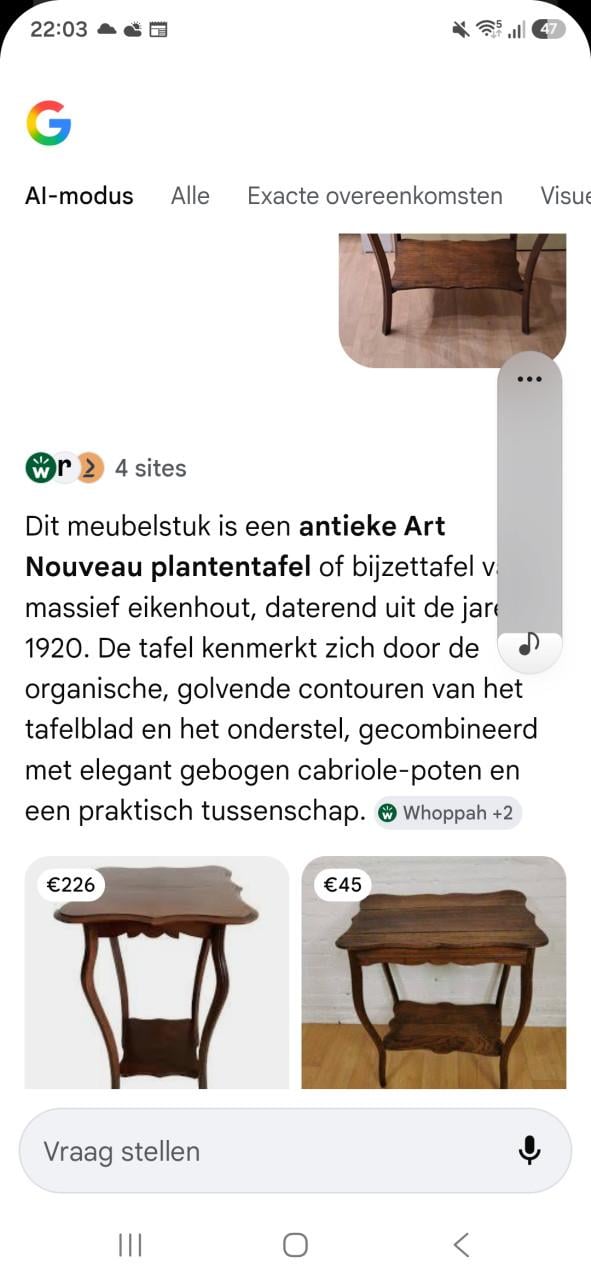 Oud tafeltje