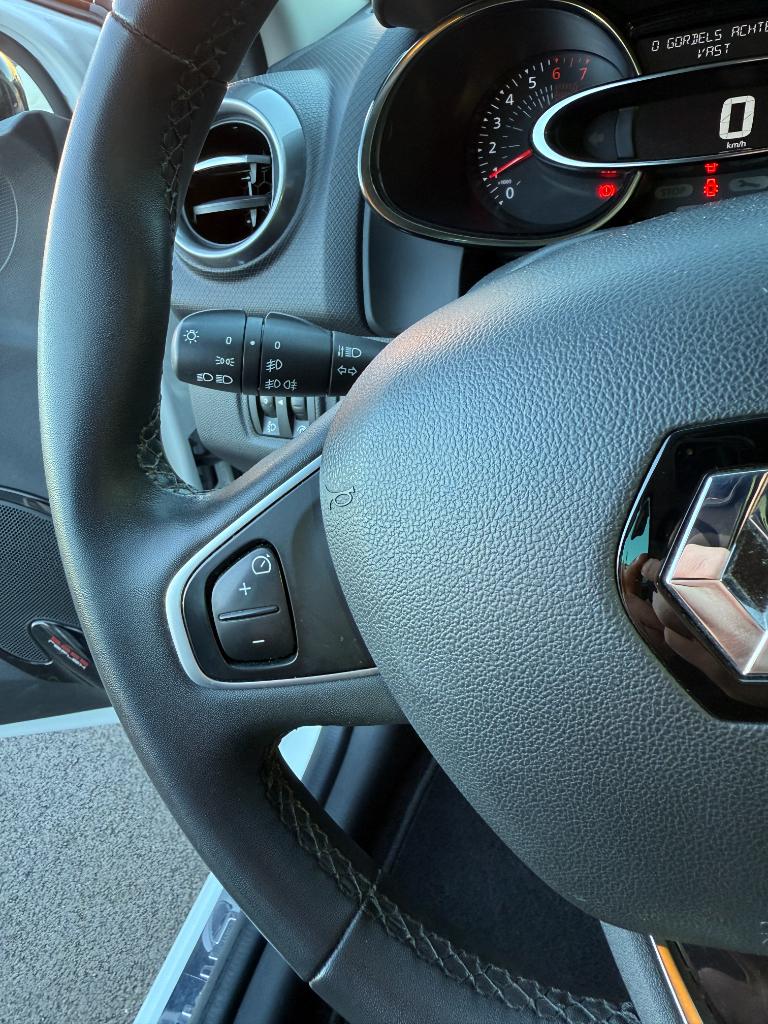 Renault Clio 0.9 tce limited