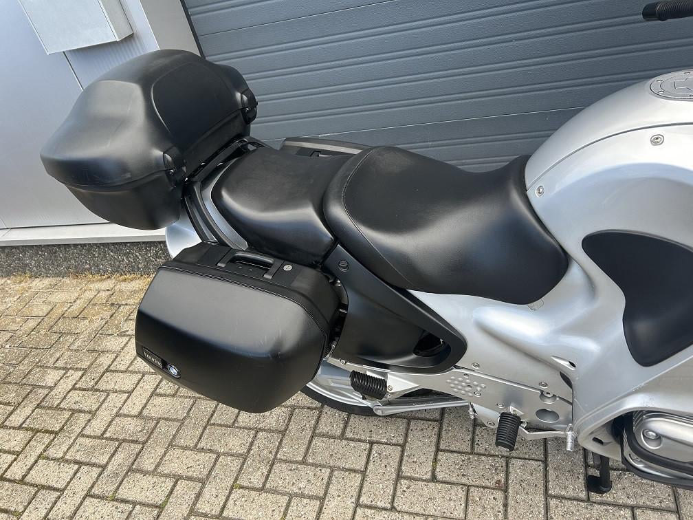 BMW R1150RT Twin-Spark uit 2004 met 122dkm, met ABS, kofferset, €1995,-