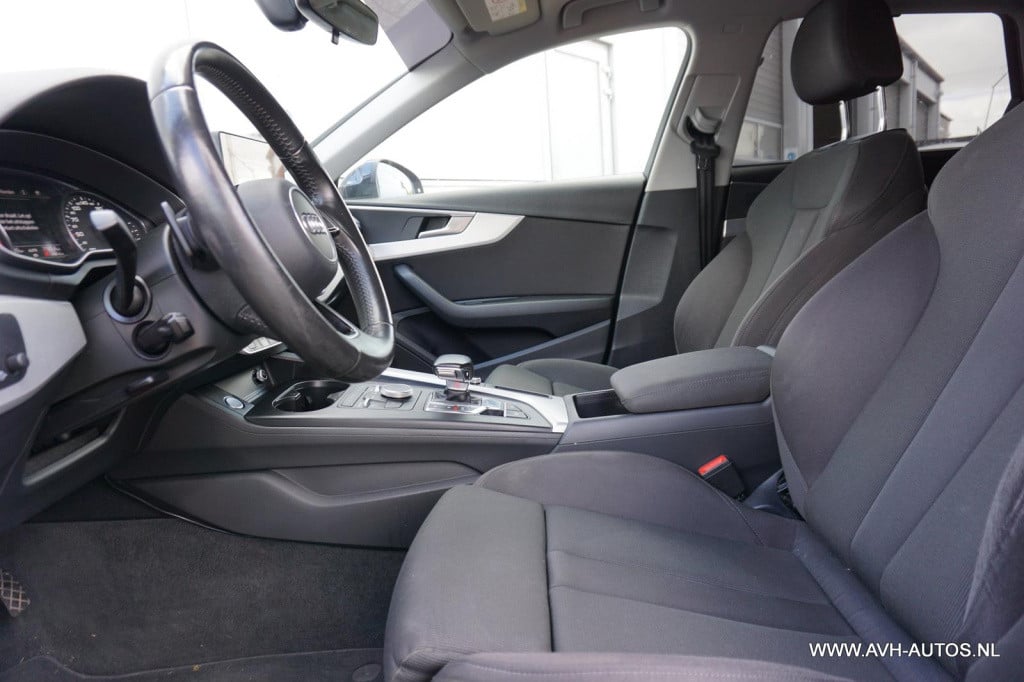 Audi A4 avant 2.0 tdi ultra sport lease edition automaat