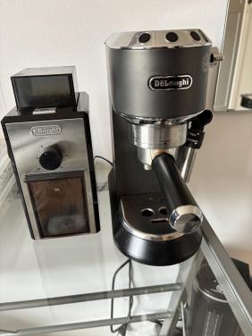Delonghi pistonmachine en elektrische koffiebonen maler