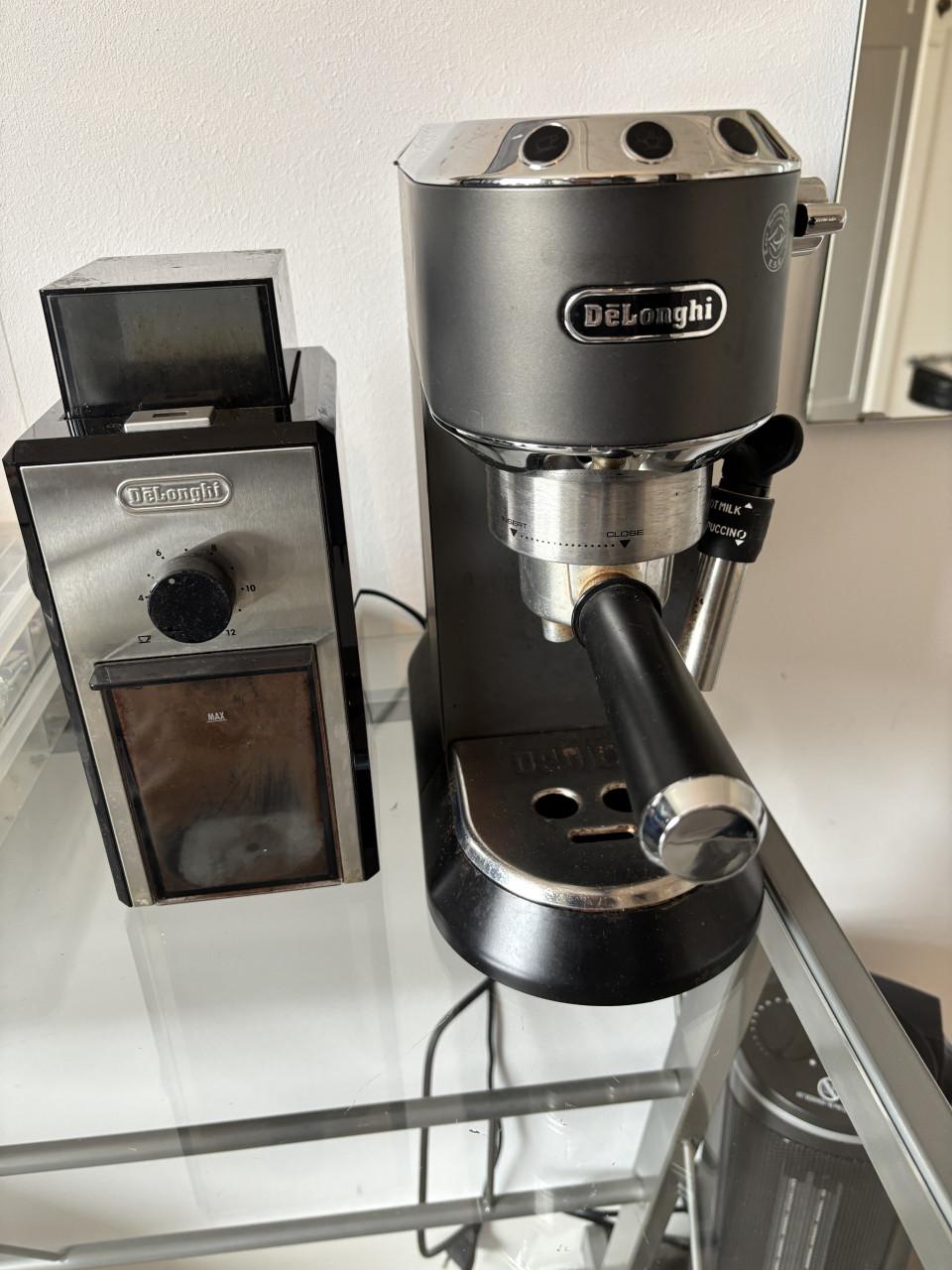 Delonghi pistonmachine en elektrische koffiebonen maler