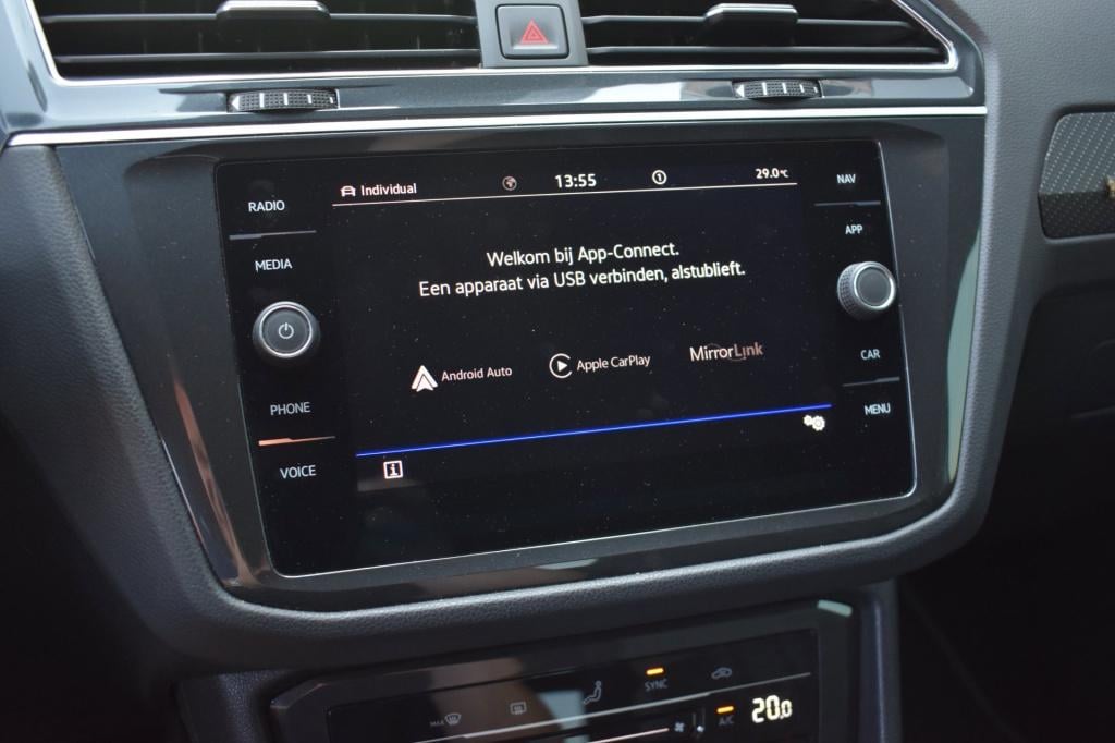 Volkswagen Tiguan 1.5 tsi r-line black style | iq.light | dealer ond. | pan