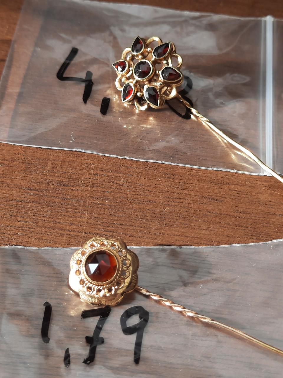 Oude / Klederdracht sieraden.