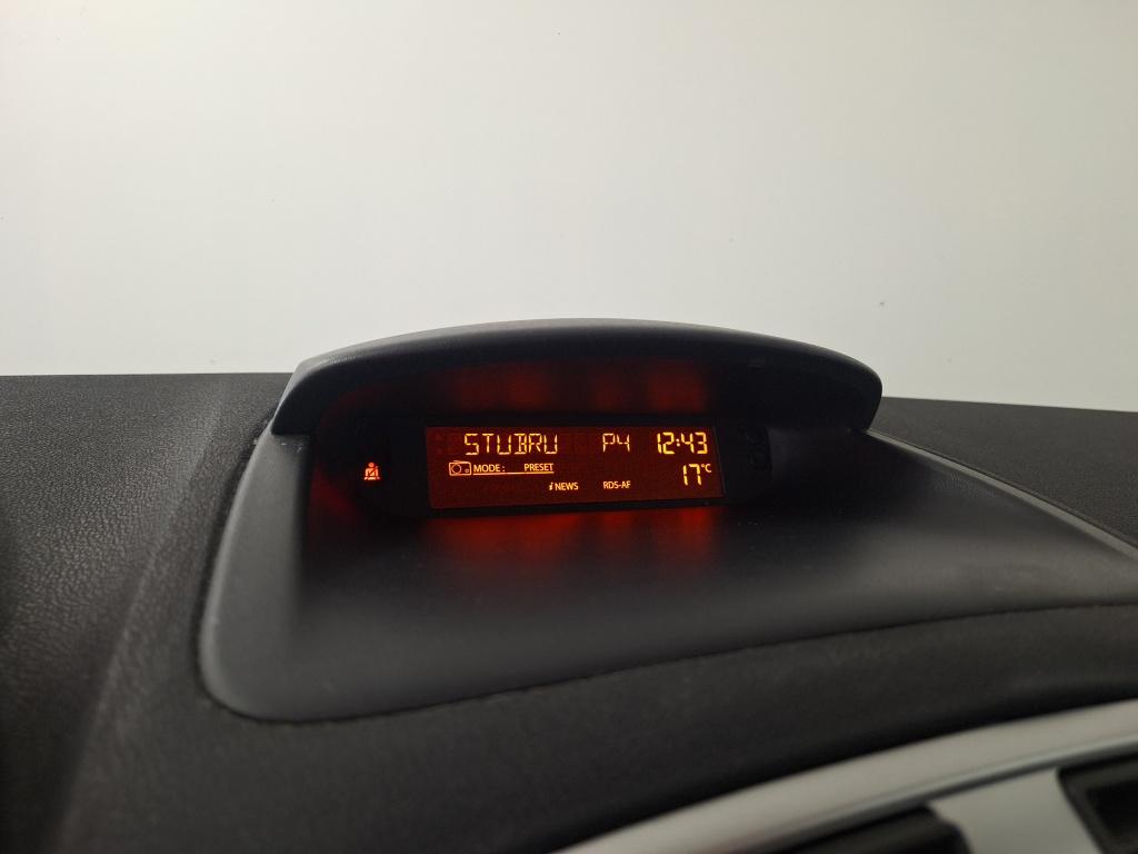 Renault Clio 1.2-16v collection
