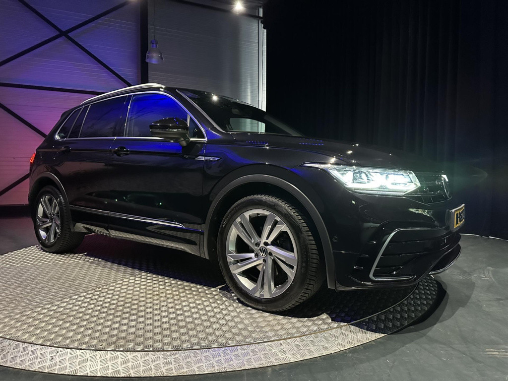 Volkswagen Tiguan 1.5 tsi r-line business+ my 2021 *pano*memory*camera*trek