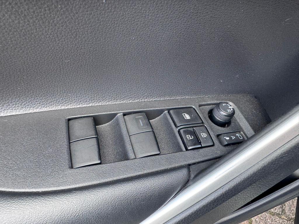 Toyota Corolla Cross 2.0 high power hybrid active