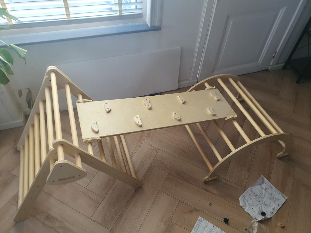 Oemmie klimboog houten klimrek Montessori | zo goed als nieuw