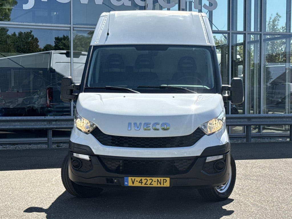 Iveco Daily 35s13v 2.3 352 h2 | airco | camera | geveerde stoel | 3.5t trek