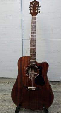 Guild D-125CE GAD Semi-akoestisch