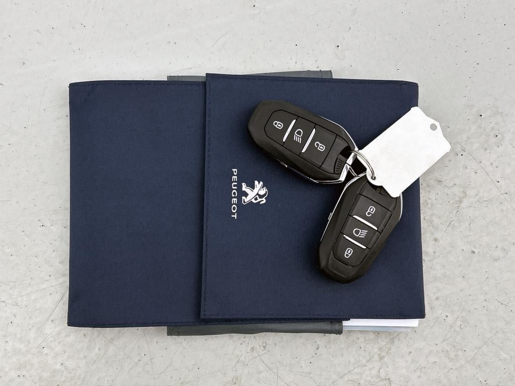 Peugeot 3008 130pk automaat allure pack | rijklaar | stoelverwarming |