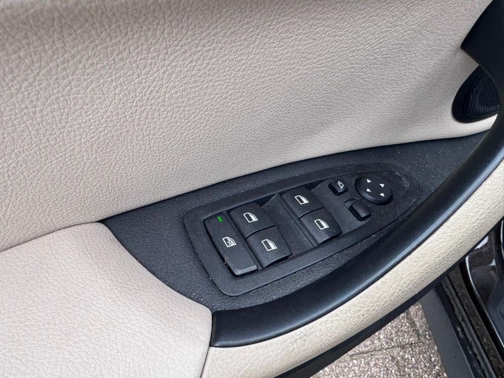 BMW X1 sdrive20i executive edition