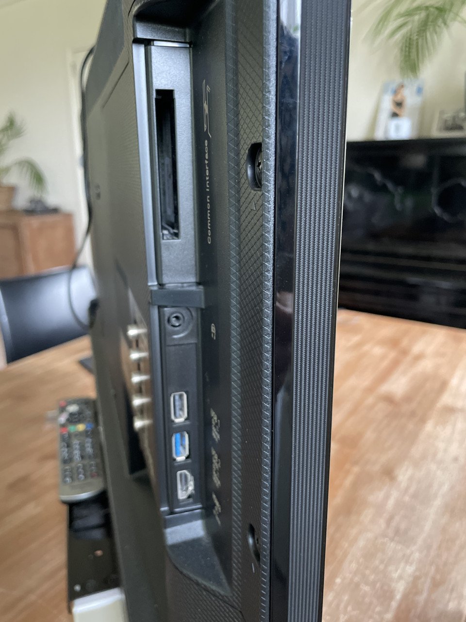 Panasonic TV 40 inch zwart/zilver