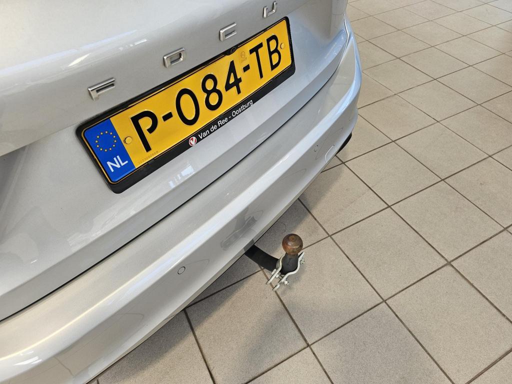 Ford Focus wagon 1.0 ecoboost hybrid st line