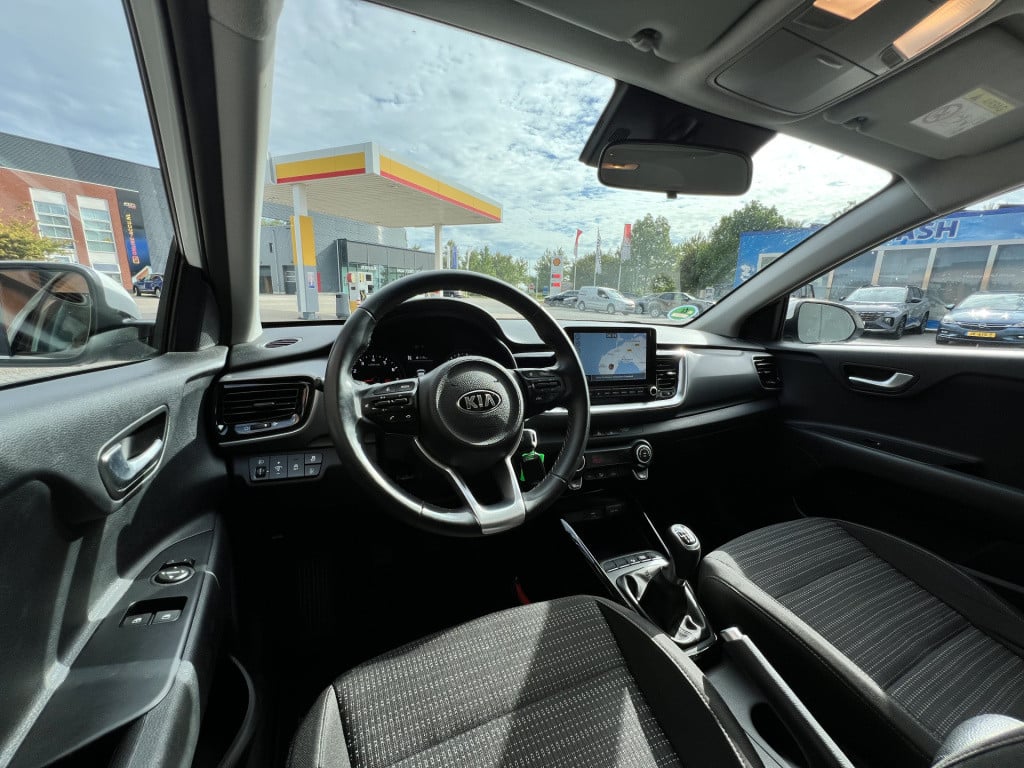 Kia Stonic 1.0 t-gdi mhev dynamicline | apple/ android carplay | camera | t