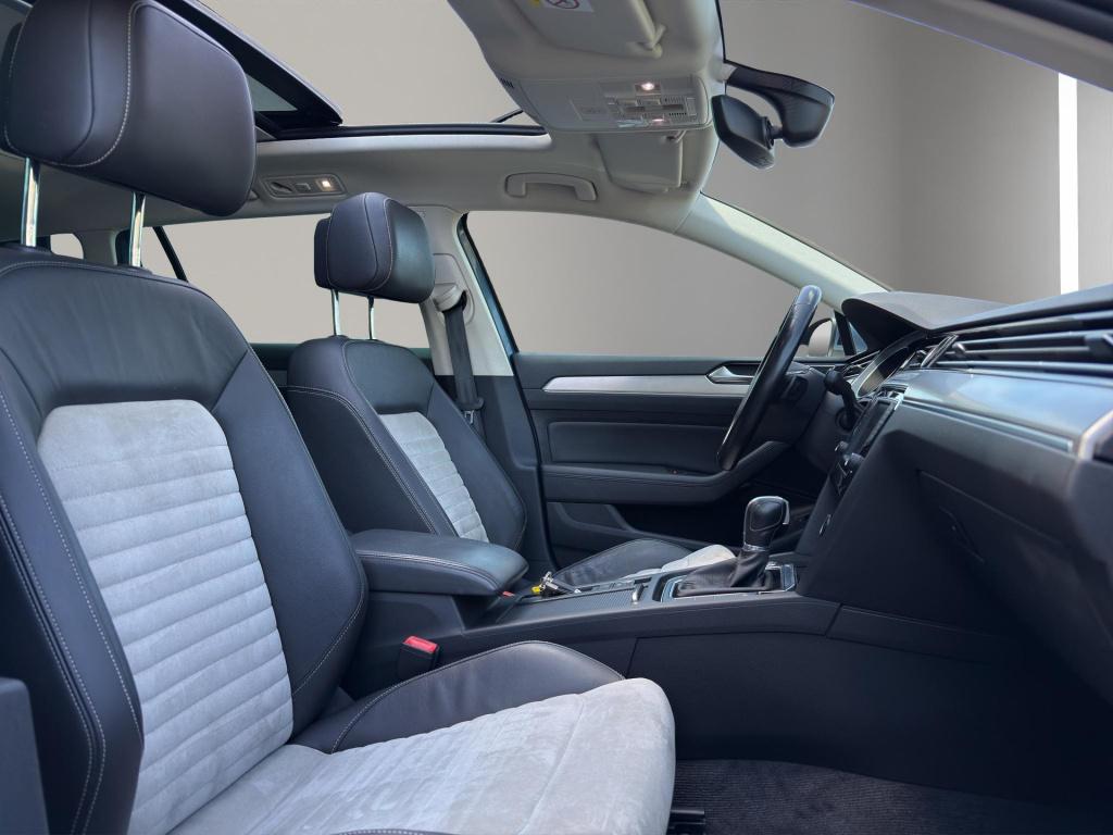 Volkswagen Passat variant 1.4 tsi act connected series plus | r-line | mass