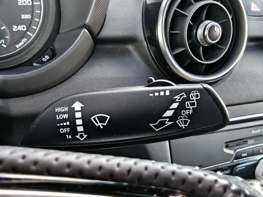 Audi A1 Sportback 1.0 tfsi sport s line edition