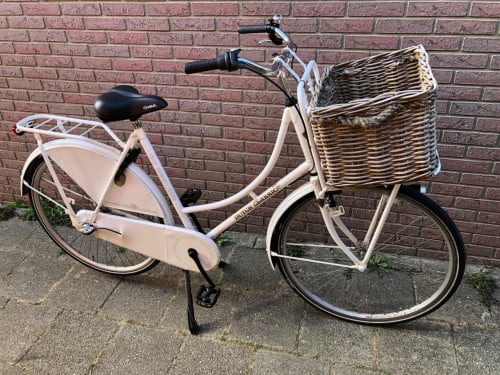 Damesfiets/ transportfiets.