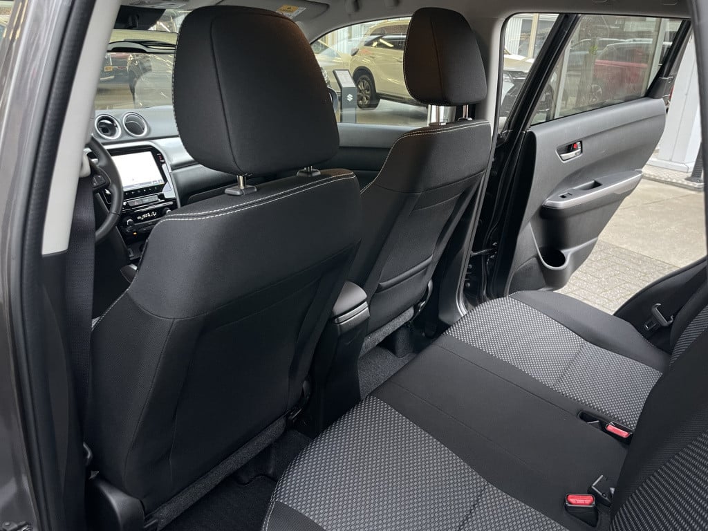 Suzuki Vitara 1.4 boosterjet select smart hybrid