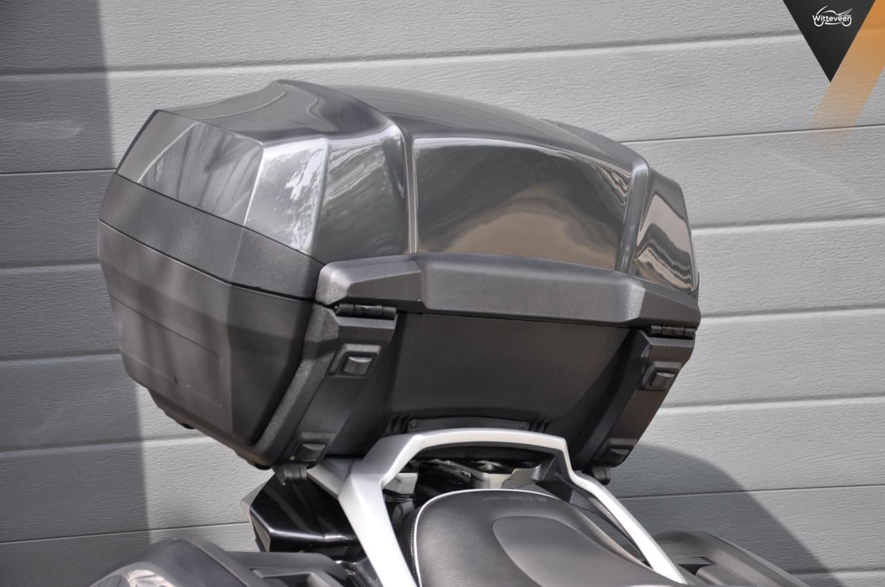 Yamaha FJR 1300, zeer compleet 2021