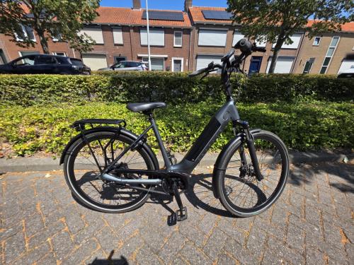Gazelle Ultimate C380 met Bosch Performance middenmotor en 500wh accu