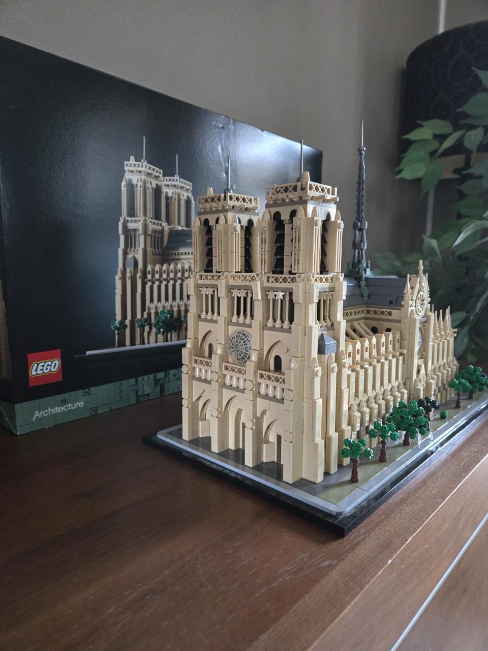 Lego Architecture Notre Dame