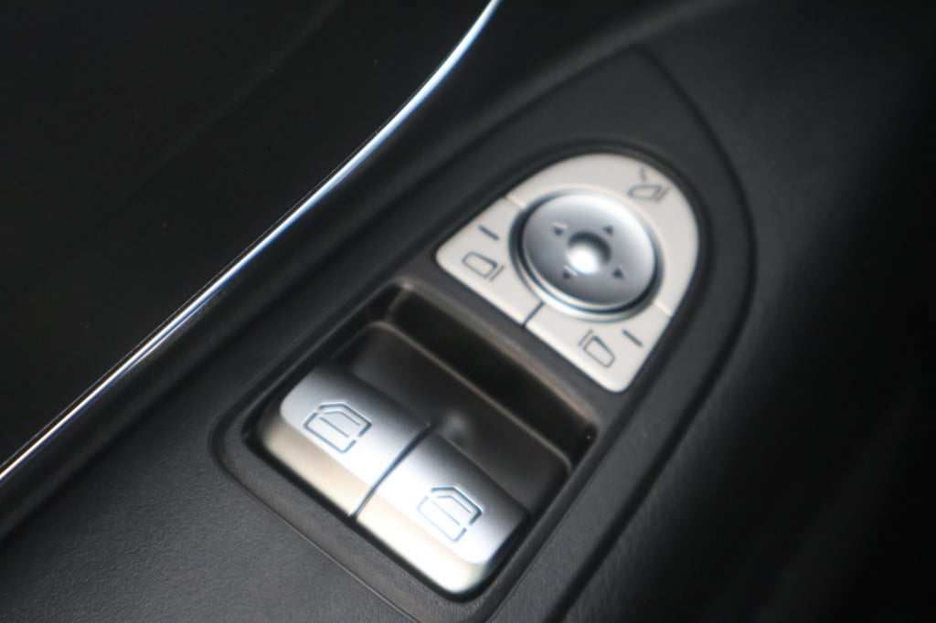 Mercedes-Benz Vito 119 cdi l2 select l mbux l multibeam led l trekhaak 2,5t