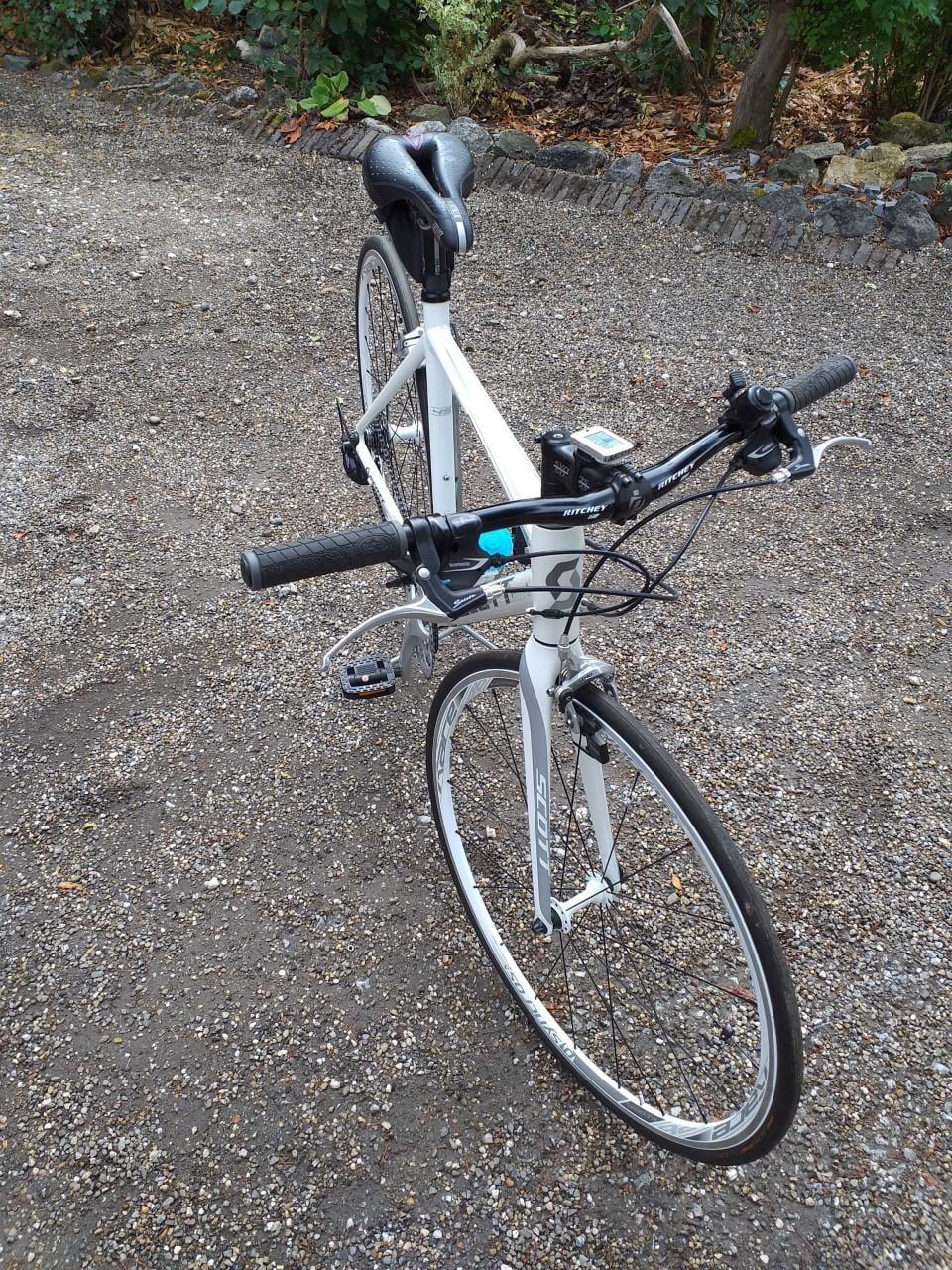 """"MOOIE SCOTT SPEEDSTER RACEFIETS NOG NIEUW  JONGENS / MEISJES""""