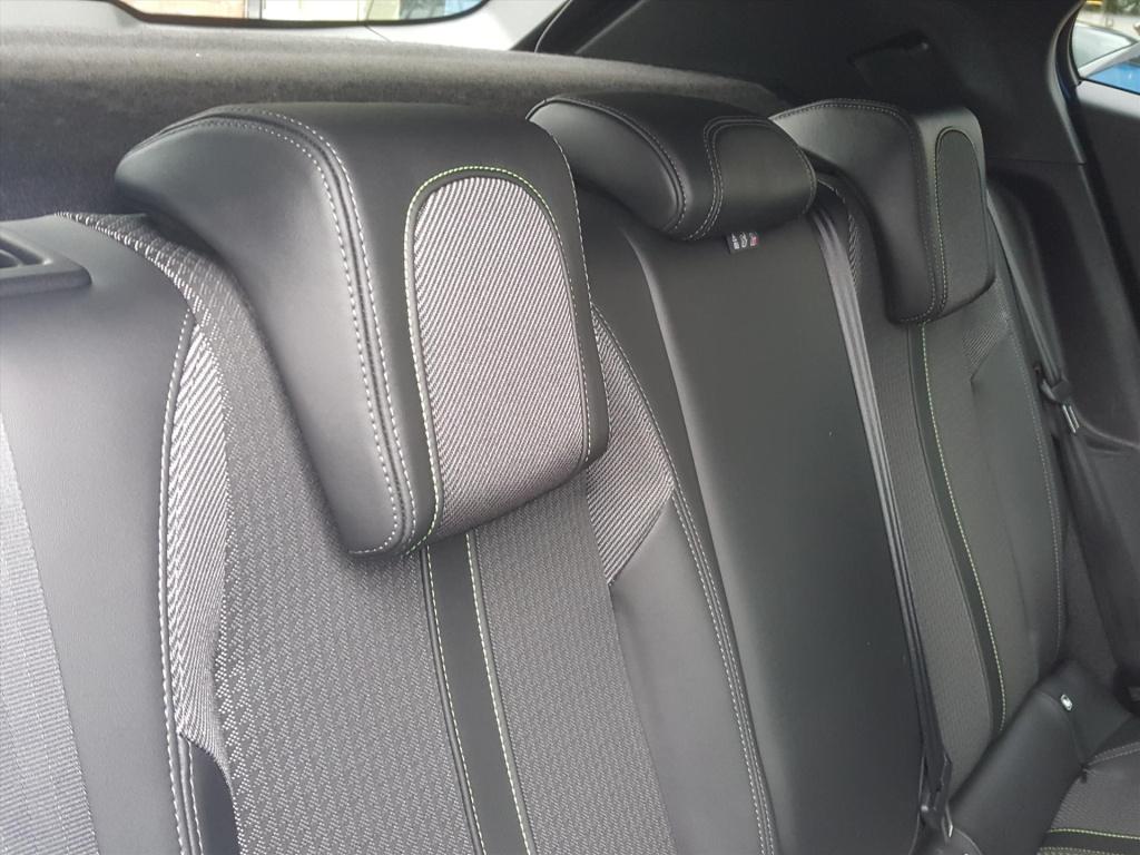 Peugeot 2008 1.2 130pk gt-line apple carplay & android auto | afneembare tr