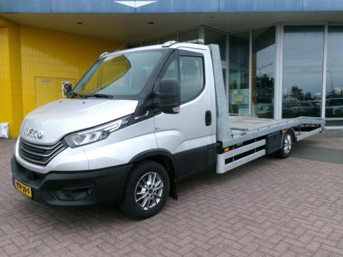 Iveco Daily 3.0 automaat 210pk oprijwagen autotransporter