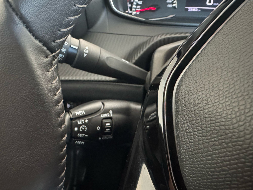Peugeot 208 1.2 puretech active pack