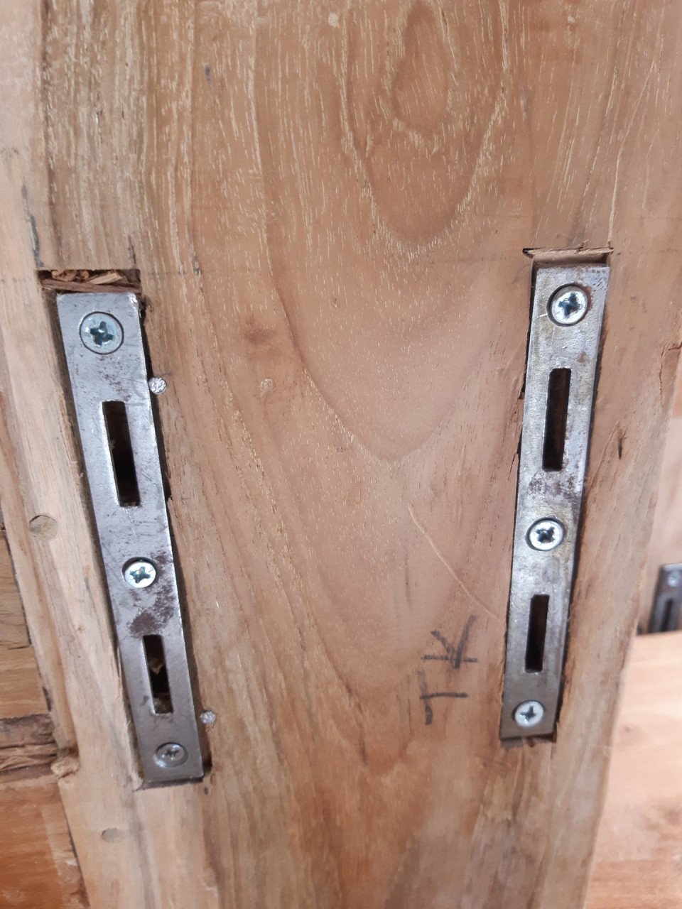 Teak bedombouw