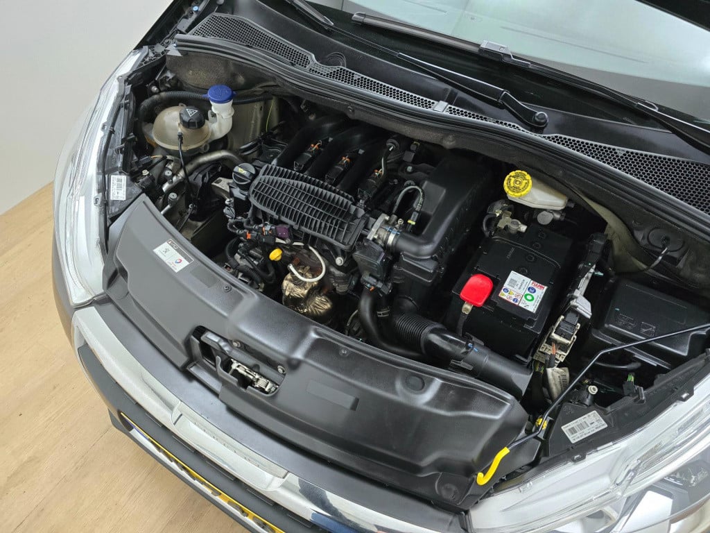 Peugeot 208 occasion 1.2 puretech allure met carplay en cruisecontrol | twe