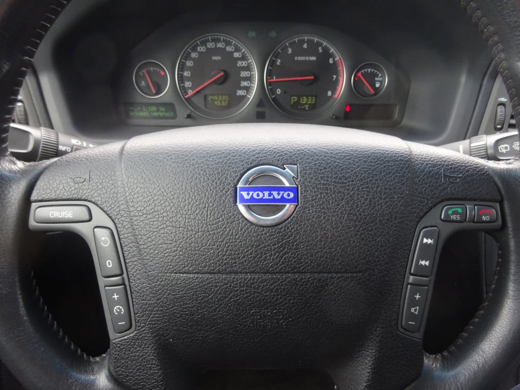 Volvo V70 cross country 2.4 t geartr. comf. 4wd automaat airco / stoelverw.