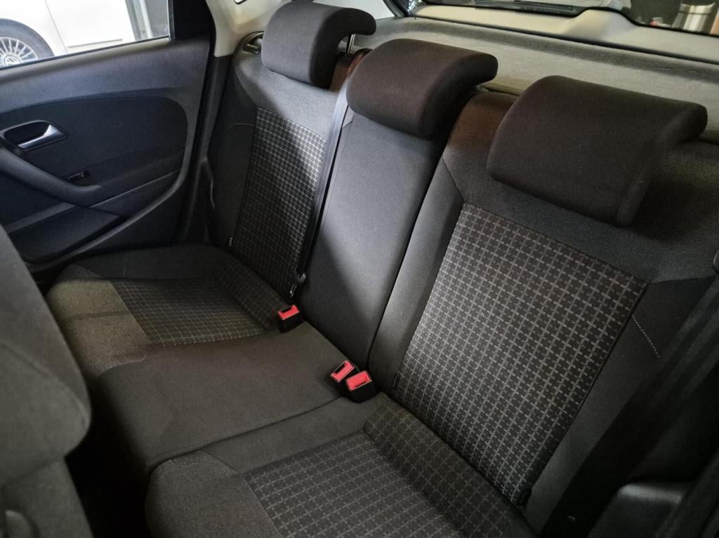 Volkswagen Polo 1.2 tsi comfortline / parkeersensoren / cruisecontrol