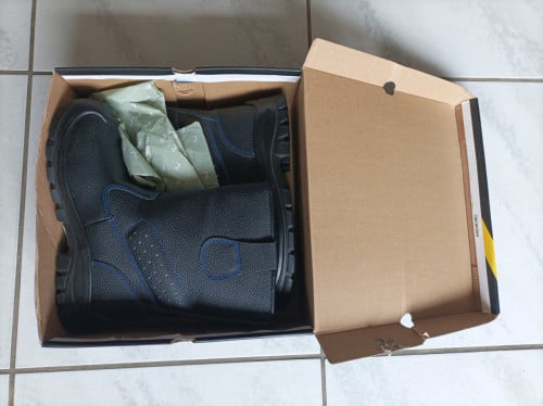 RAVEN XT S3 SRC Rigger laars zwart maat 43