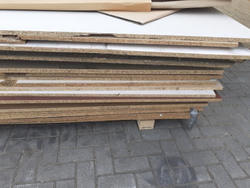 Gratis partij grote dikke meubelplaten 2 x 3 meter GRATIS