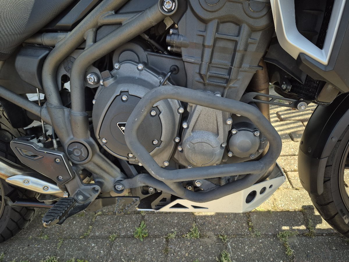 Triumph Tiger 1200 Explorer XRT uit 2016