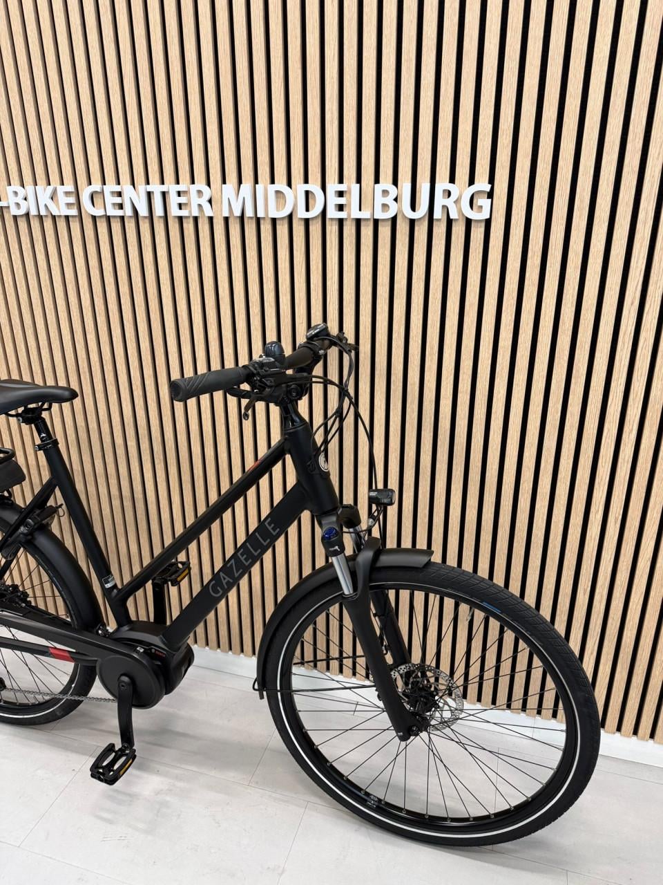 Gazelle Medeo Bosch Performance Line 60CM 6432KM 500Wh