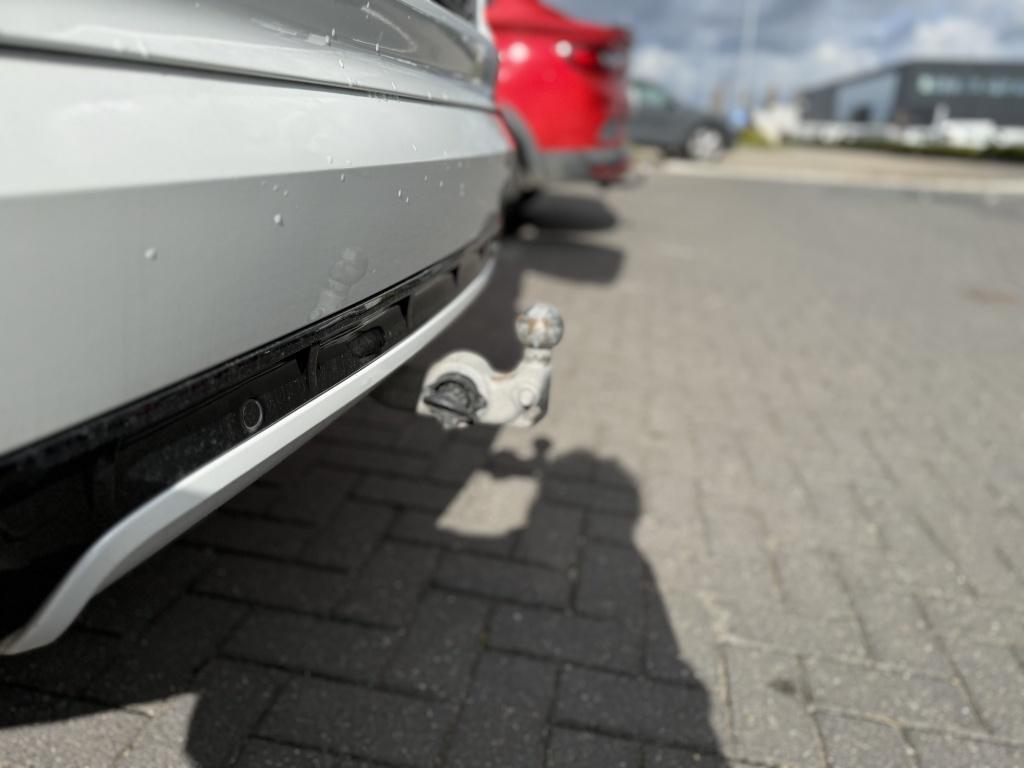 Volvo XC90 t8 390pk recharge r-design| luchtvering| trekhaak| panodak| 360c