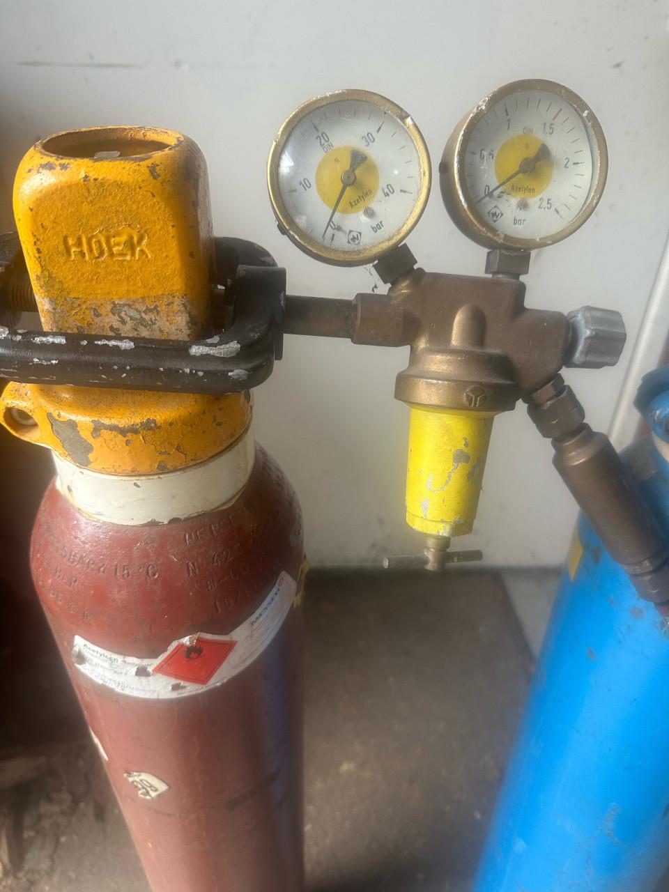 Autogeen lasset / snijset / hardsoldeer