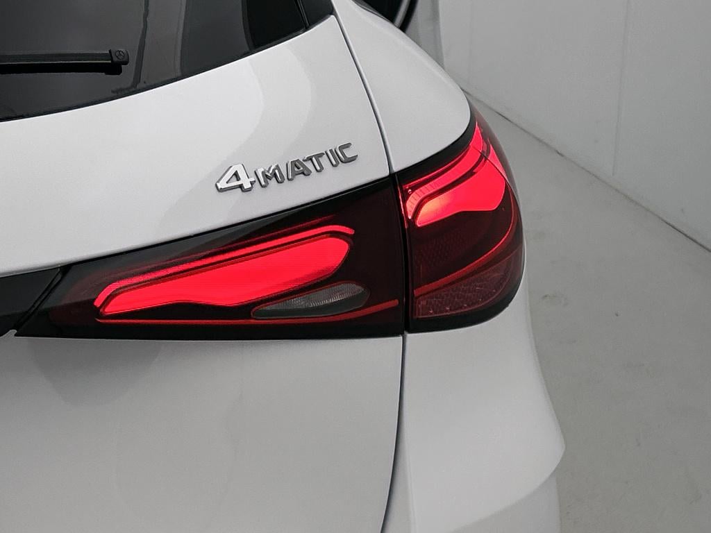 Mercedes-Benz Glc 300e 4matic sport edition | premium pakket | nightpakket 