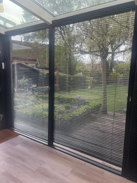 Dunne luxaflex van veneta , zo goed als nieuw